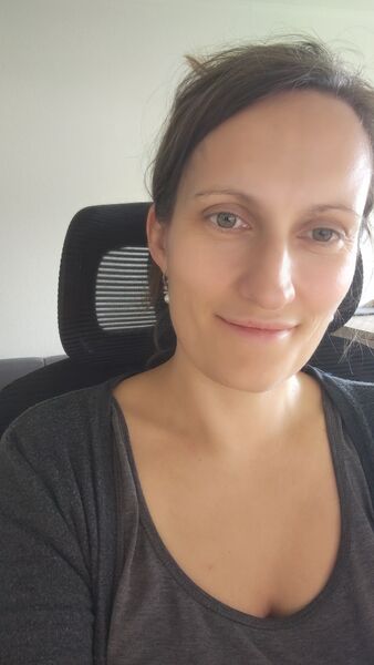  Bielefeld,   , 38 ,     , c 