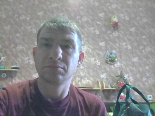  ,   Georgy, 44 ,   ,   