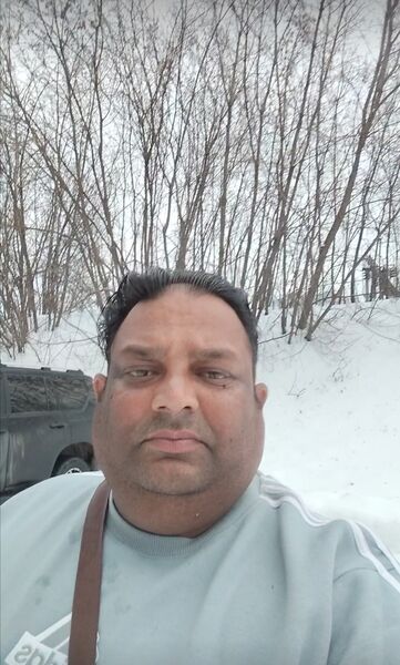  ,   Gurmeet, 41 ,   ,   