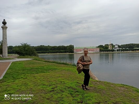  ,   Optimistka, 52 ,   ,   