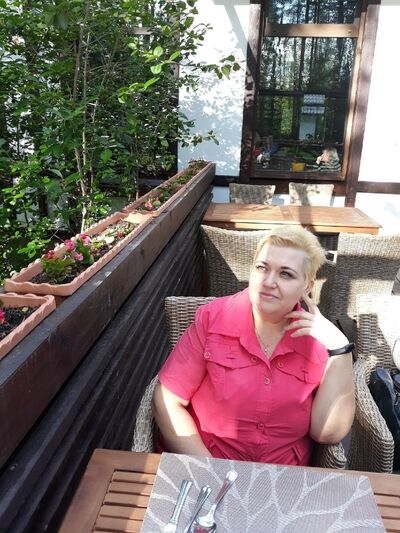  -,   Lana, 49 ,   ,   , c 