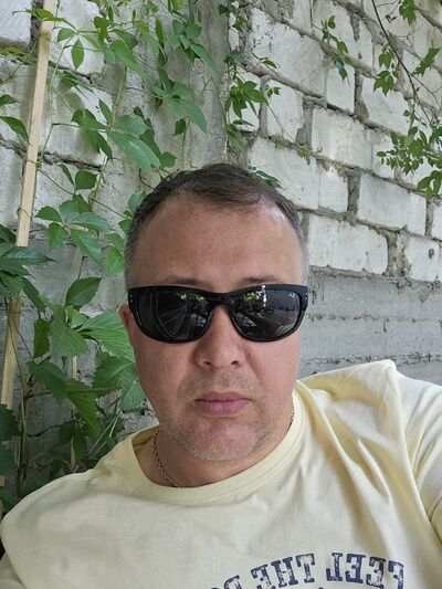  ,   Nick, 46 ,   ,   , c , 