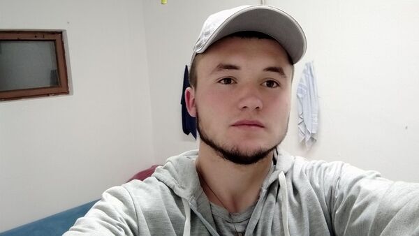  ,   Nicolae, 26 ,   c 