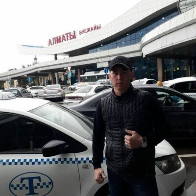  ,   Nauryzbay, 32 ,   ,   , c 