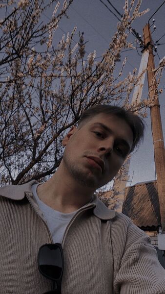  ,   Vladimir, 27 ,   ,   , c , 