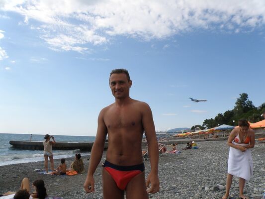  ,   Maks, 38 ,   ,   , 
