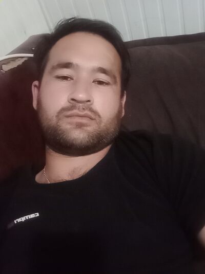  ,   Eziz, 31 ,   ,   