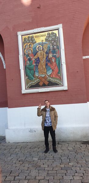  ,   Ivan, 25 ,   c 