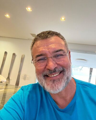  ,   Richard, 58 ,   ,   