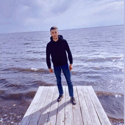  ,   Ali, 22 ,   ,   