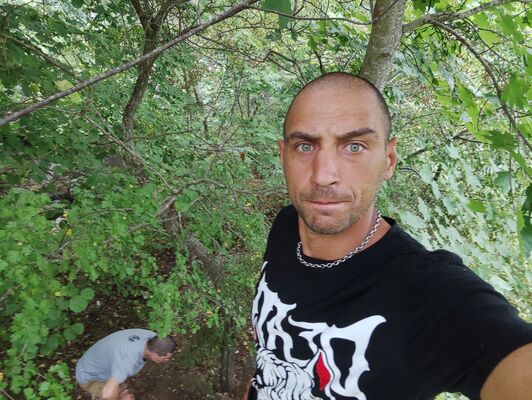  ,   Andrey, 23 ,   ,   , c , 