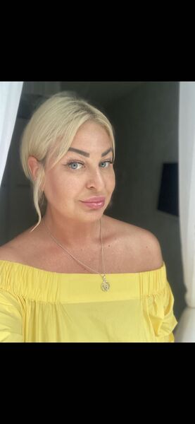  ,   Lera, 40 ,   ,   , c 