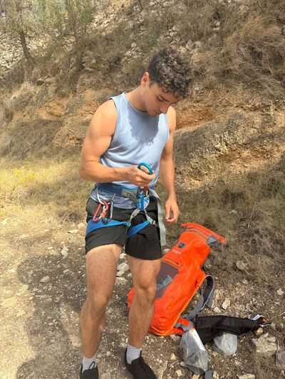  Alacant,   Dima, 18 ,   ,   