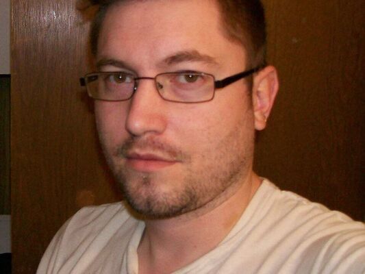  ,   Ian, 35 ,   ,   