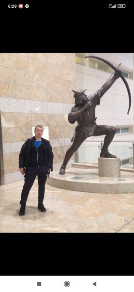  ,   Arturs, 36 ,   ,   , c , 