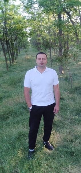  Remagen,   , 37 ,   ,   