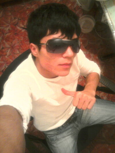  ,   Dima, 33 ,   