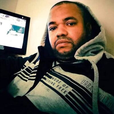  ,   Ednardo, 40 ,     , c 