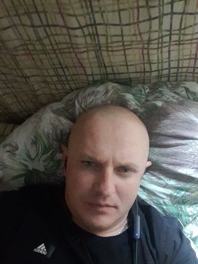  ,   Maxim, 39 ,   ,   