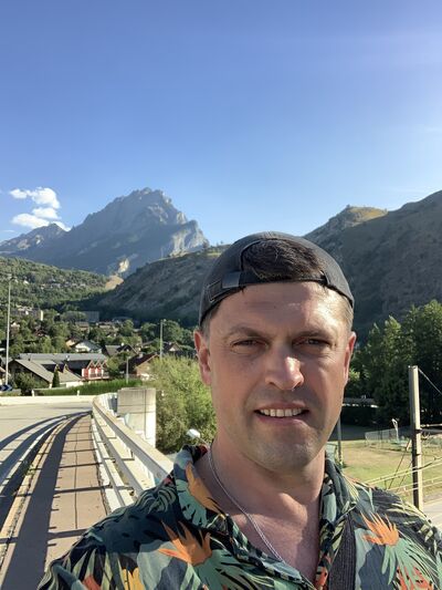  ,   Aleksandr, 38 ,   ,   