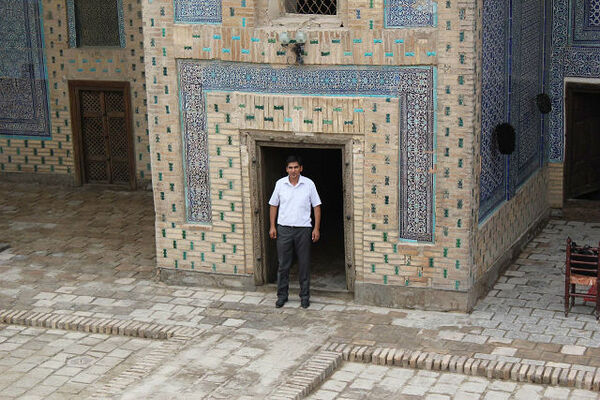  ,   Ravshan, 48 ,   ,   