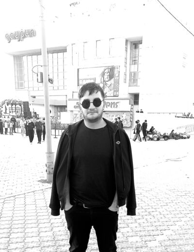  ,   Lada, 24 ,   ,   