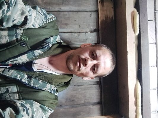   ,   Alexander, 40 ,   ,   