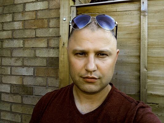  ,   Slava, 44 ,     , c 