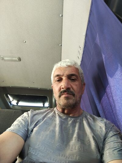  ,   Ali, 46 ,     