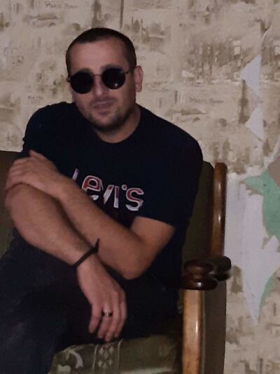  ,   Zauri, 32 ,   ,   , c 