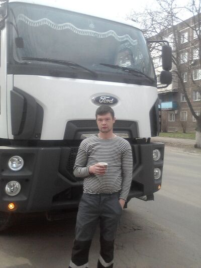  ,   Vladimir, 34 ,   
