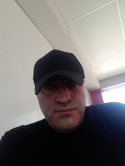  ,   Jorji, 48 ,   , 