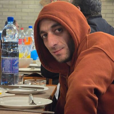  ,   Aleksandr, 31 ,   ,   , 