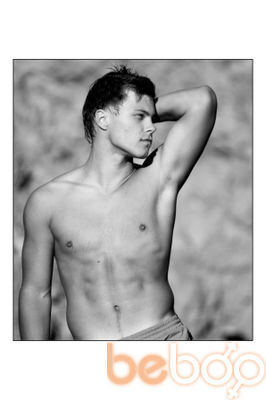  ,   Johnny Bravo, 38 ,     , c 
