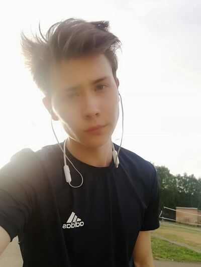  ,   Shamil, 21 ,  