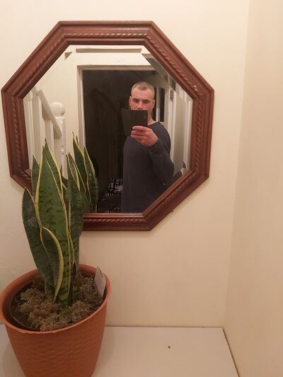  An Cabhan,   Valerijs, 41 ,   ,   