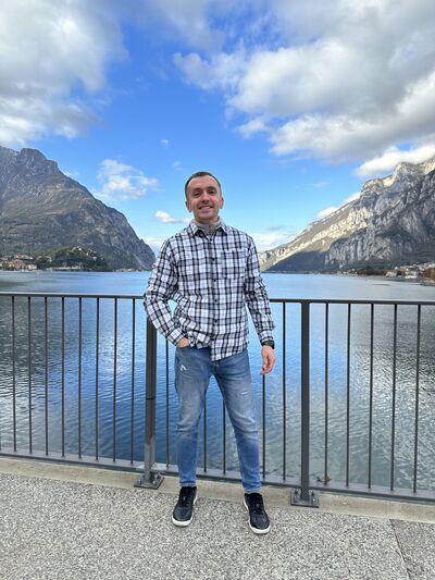  ,   Dima, 32 ,   ,   