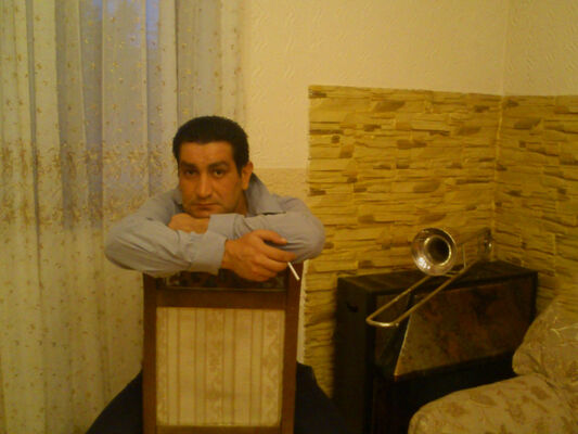  ,   Nariman, 44 ,   