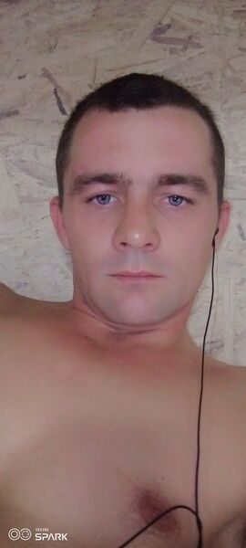  ,   Leonid, 35 ,   ,   