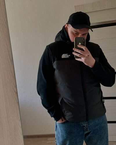  ,   Ilya, 22 ,   ,   , c , 
