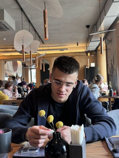  -,   , 21 ,   ,   