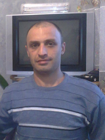  ,   Alexsi, 47 ,   