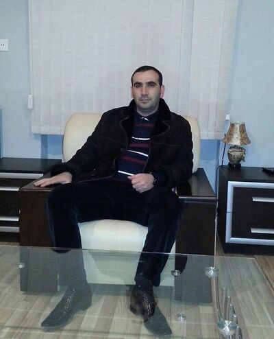  ,   Ilham, 42 ,   ,   , c 