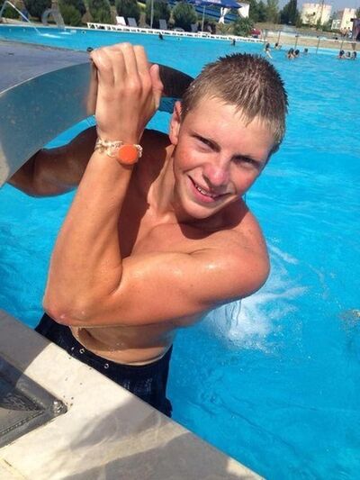  ,   Mihail, 30 ,   