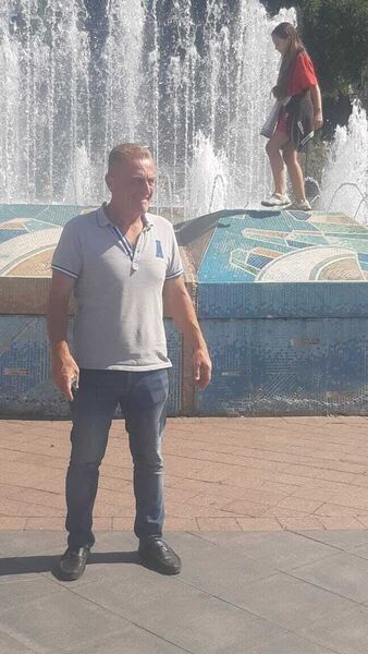  ,   Tigran, 58 ,   ,   