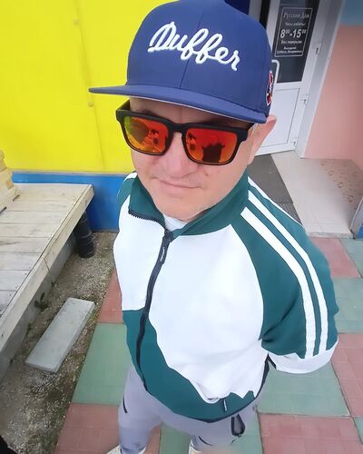  ,   Valera, 44 ,  