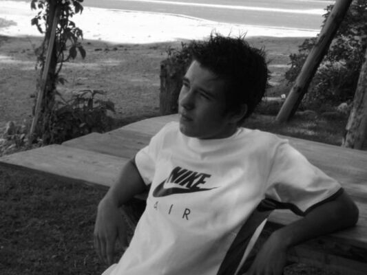  ,   Rene, 31 ,   ,   , c 