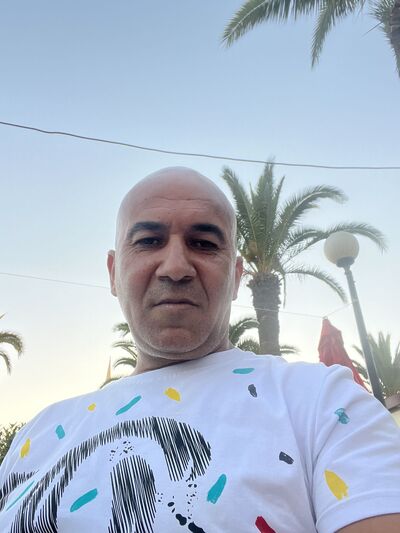  ,   Houari, 48 ,   ,   