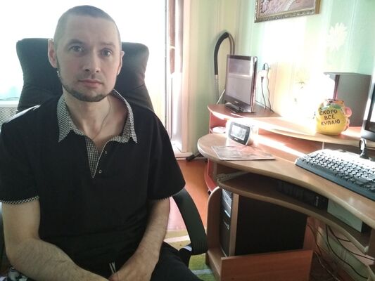  ,   Aleksandr, 49 ,  