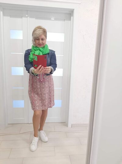  ,   Angela, 49 ,   ,   